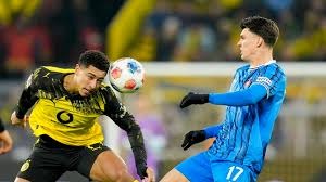 波士顿红袜通过交易获得捕手康特雷拉斯（Willson Contreras），旨在改善投手接捕数据