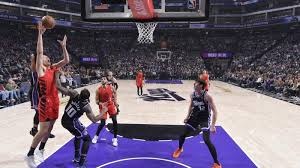 TES发布“谁是卧底”视频！Bin碰拳不弯腰原因曝光：命太硬学不会